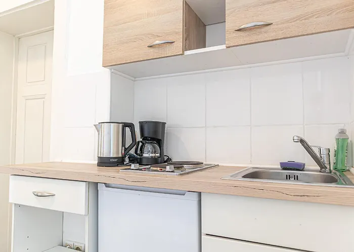 Brilliant 1br Comfortable Design/near Schoenbrunn *