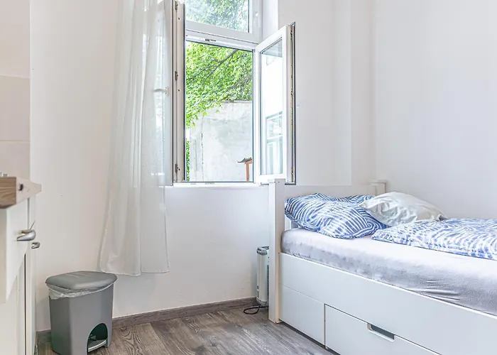 Brilliant 1br Comfortable Design/near Schoenbrunn * Vienna