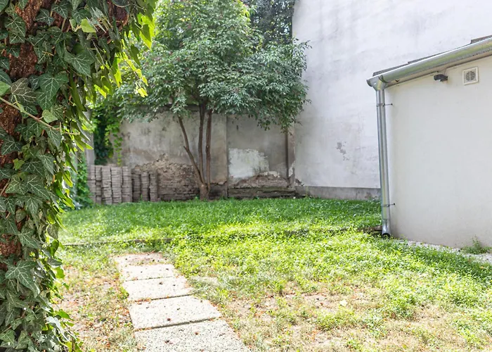 Brilliant 1br Comfortable Design/near Schoenbrunn Apartment Vienna